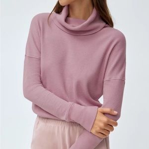 ARITZIA | The Group by Babaton Thermal Cowlneck